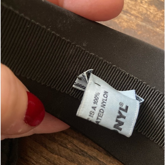 PRADA Re-Nylon HEADBAND NEW in Bag. LIMITED. Very Royal. - Picture 6 of 10